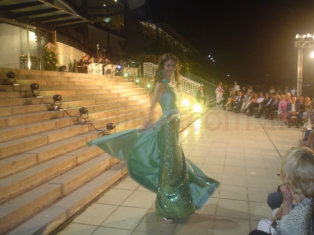Desfile Jorge Ibañez moda 2011 coleccion 40 kilates en homenaje a Mirtha Legrand DSC07850